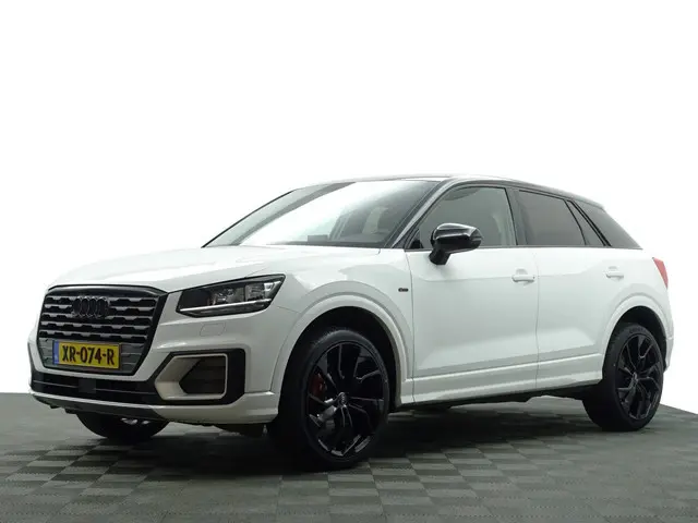 Audi Q2 35 TFSI 150pk S Line Aut- Two Tone, Navigatie, Park Assist, Privacy Glass, Clima, Cruise, Sp...