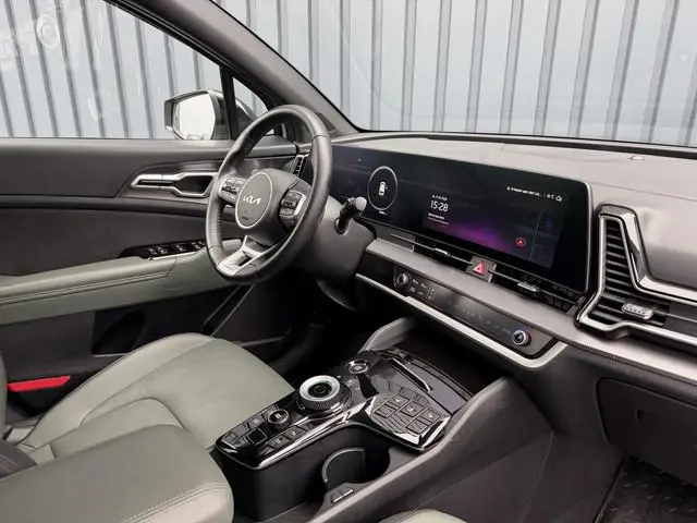 Kia Sportage 1.6 T-GDi Hybrid Dark Edition | LEER | Afnm. Trekhaak | Treeplanken | Rijklaar!!
