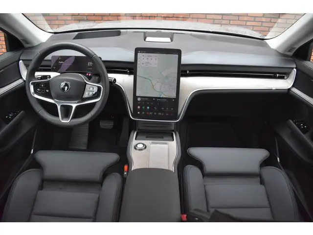 Volvo EX90