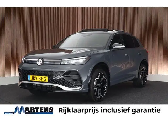 Volkswagen Tiguan 1.5 272pk eHybrid R-Line Edition Trekhaak Camera Keyless Massage Virtual Cockpit P...