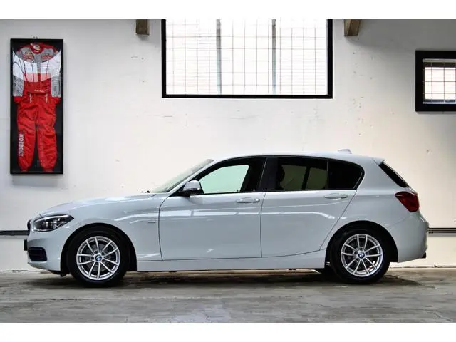 BMW 1-serie 118i EDE Corporate Lease Sport | Automaat | 1e eigenaar | Dealer onderhouden | NL auto |