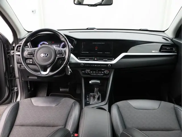 Kia Niro 1.6 GDi Hybrid DynamicLine/ lage km/ trekhaak!