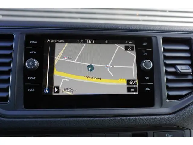 Volkswagen Crafter 180pk Automaat L3H3/L2H2 Werkplaats inrichting Navigatie Trekhaak Parkeersensoren