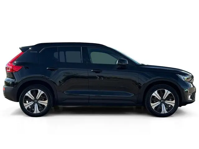 Volvo XC40 Recharge Plus 70kWh ✅ Warmtepomp ✅ ACC ✅ Camera