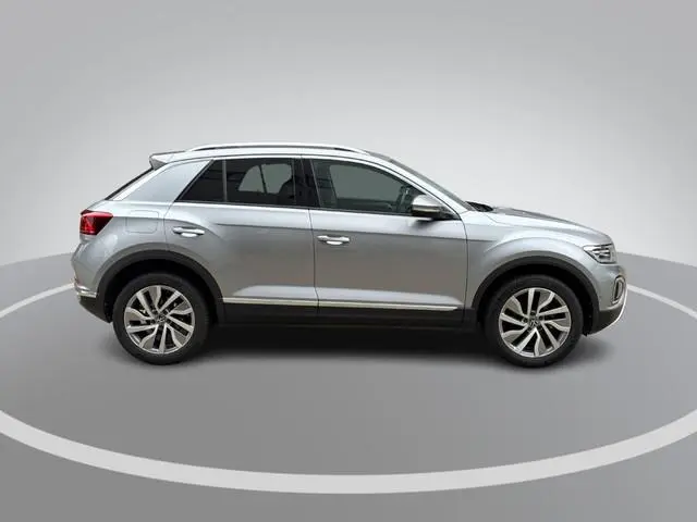 Volkswagen T-Roc 1.5 TSI 150pk DSG Style · Panoramadak · Camera · Matrix LED · Keyless · Leder Vienn...