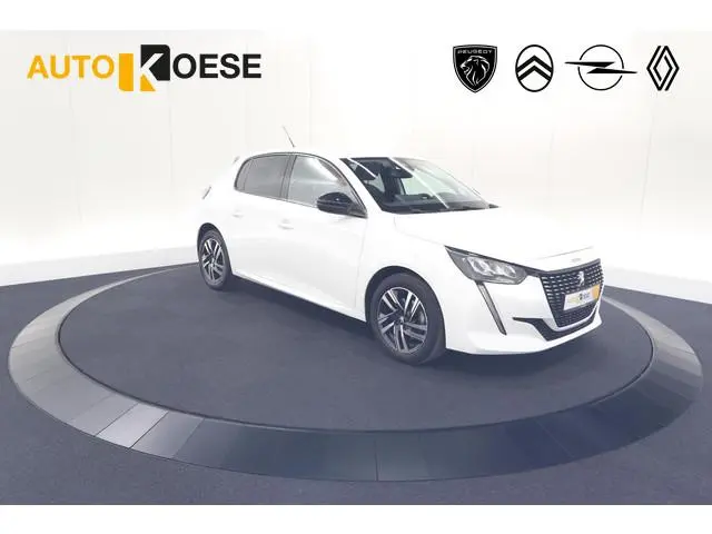 Peugeot 208 PureTech 100 Allure | Apple Carplay | Parkeersensoren