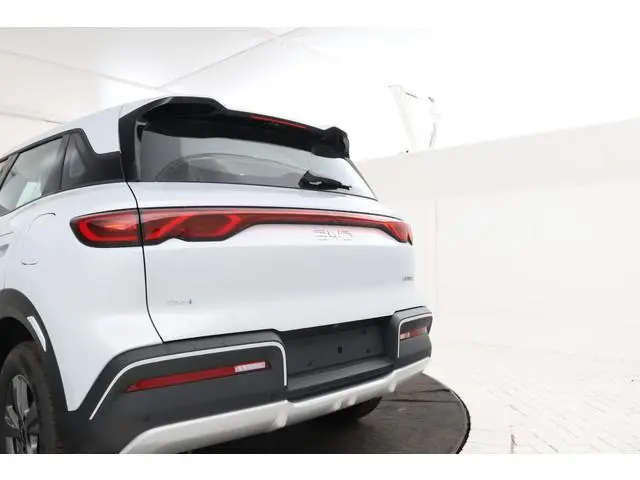 BYD ATTO 2