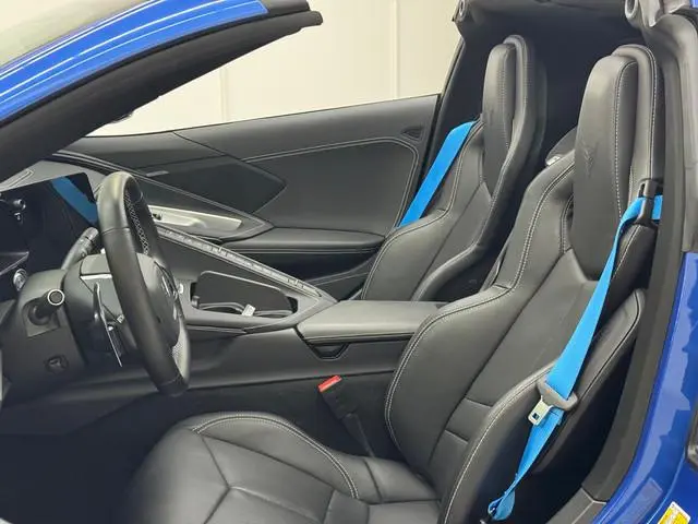 Corvette C8