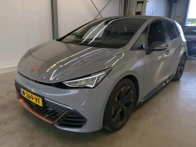 Cupra Born