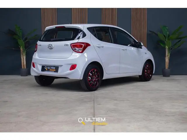 Hyundai i10 1.0i i-Motion | Cruise, Airco, Lage KM