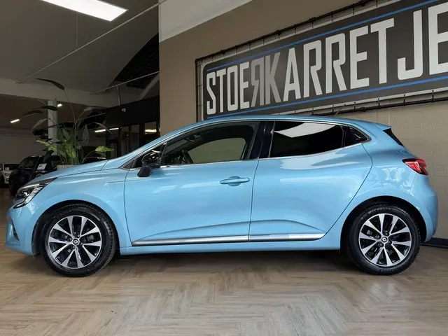 Renault Clio 1.0 TCe Intens | Groot Navi | 360 | Stuur & stoelverwarming | 16" | Carplay | 100% onde...