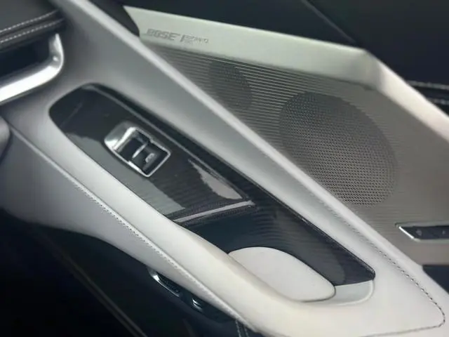 Corvette C8