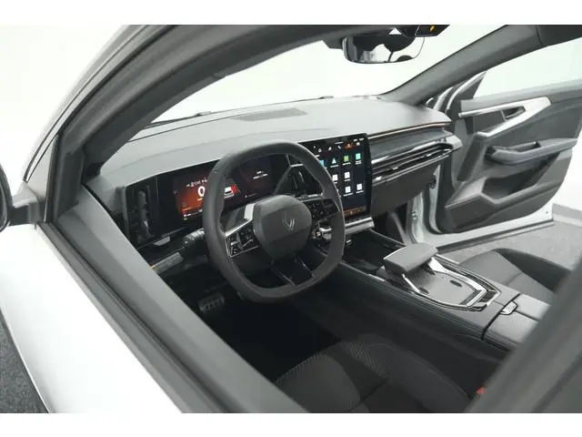 Renault Austral Mild Hybrid 160 X-tronic Techno Esprit Alpine | 1800 KG Trekgewicht | Camera | Elekt...