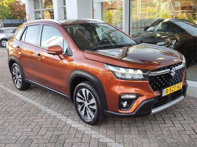 Suzuki S-Cross