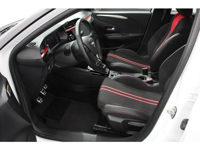 Opel Corsa 1.2 Turbo 100pk GS Line Opel Corsa 1.2 GS Line  Navigatie  Apple Carplay/Android Auto  Cl...