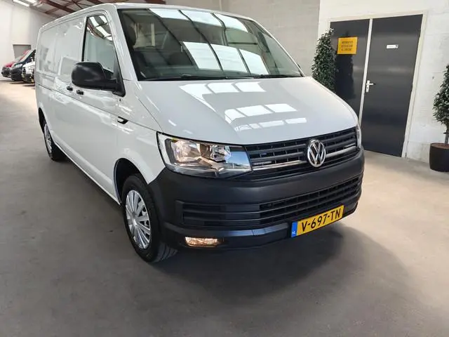 Volkswagen Transporter 2.0 TDI L2H1 Comfortline Verlengd 150Pk