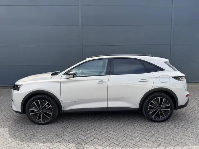 DS DS 7