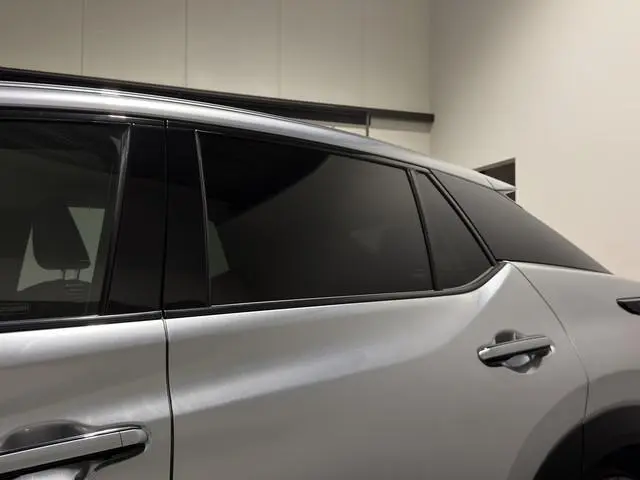 Lexus RZ