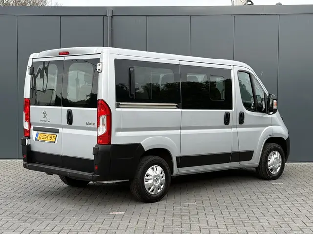 Peugeot Boxer 2.2 BlueHDI 141 PK / EURO 6 / L1H1 / 9 PERSOONS / AIRCO / CRUISE / PERSONENBUS / BLUET...