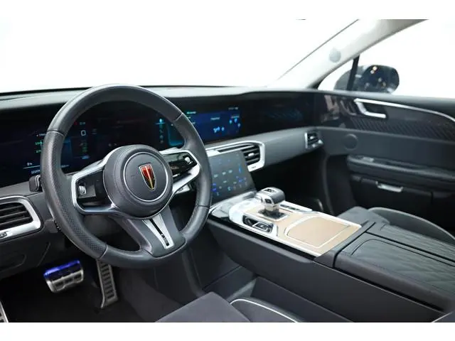 Hongqi E-HS9