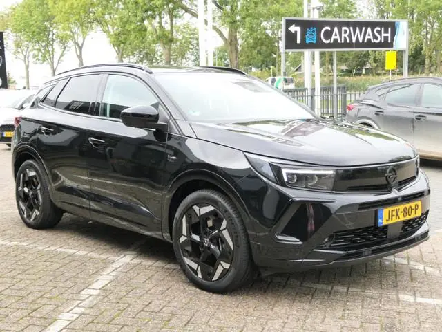 Opel Grandland