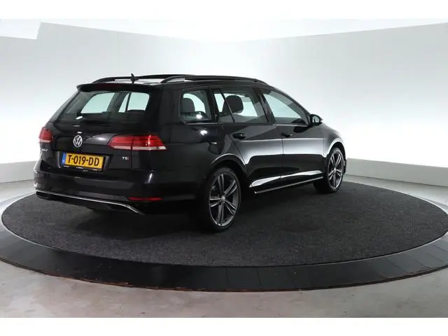 Volkswagen Golf Variant 1.4 TSI Highline Business R | SCHUIF - KANTEL | TREKHAAK | ADAP. CRUISE |