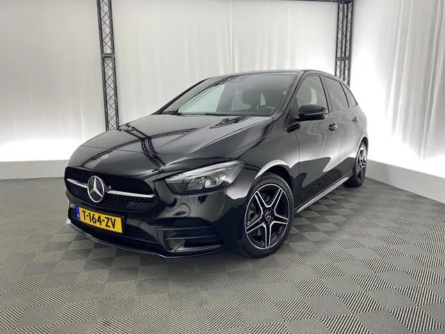 Mercedes-Benz B-klasse 250 e Business Solution AMG | Apple carplay | Parkeerass. | Sfeerverl. | Navi...