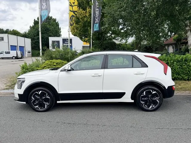 Kia Niro EV ComfortLine 64,8KWH 204PK•Half-Leder•Camera•ACC
