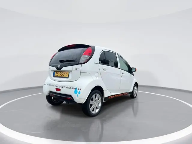 Peugeot iOn