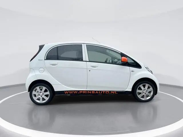 Peugeot iOn