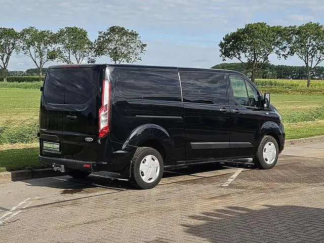 FORD TRANSIT CUSTOM 2.0 l2 dubbele cabine!