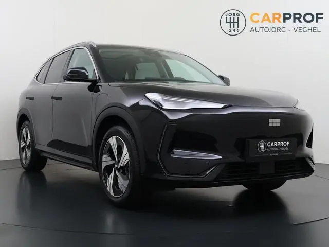 Geely E5