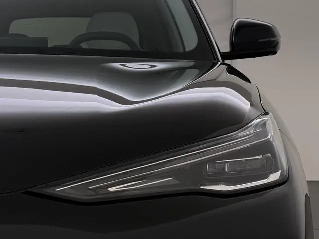 Geely E5