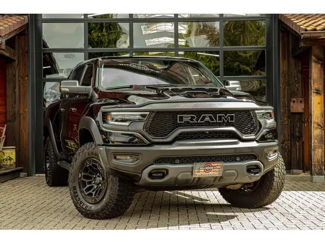 Dodge Ram 1500 V8 TRX 712PK!!