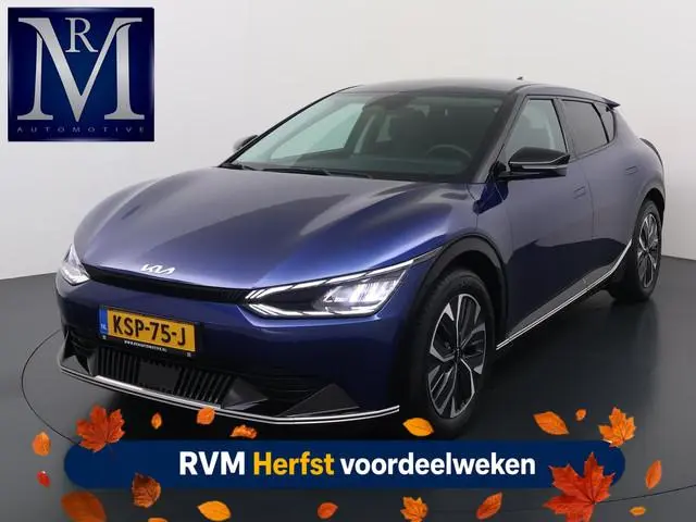 Kia EV6 Light 77.4 kWh VAN: 38.900,- VOOR: 34.877,- UW HERFSTVOORDEEl: 4.023,- EURO SOH 100% | 3.000...