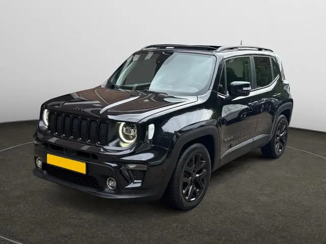 Jeep Renegade 1.3T Freedom Aut- Panoramadak, Stuur/Stoelverwarming, Navigatie, Lane Assist