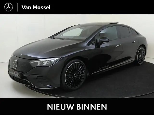 Mercedes-Benz EQE 300 Business Solution AMG 90 kWh / Luchtvering / Panaroma-dak / Memory-Stoelen /