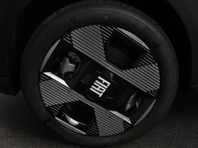 Fiat Grande Panda La Prima 7.4 kW 44 kWh Cruise control Cruise control Achteruitrijcamera Voorstoele...