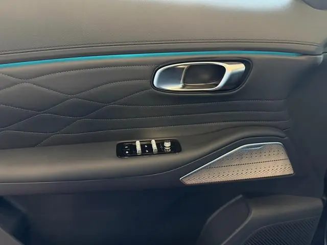 Geely Starray EM-i