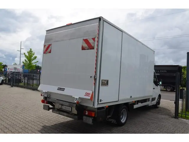 Nissan Interstar