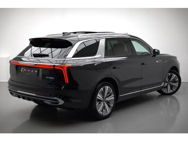 Hongqi E-HS9