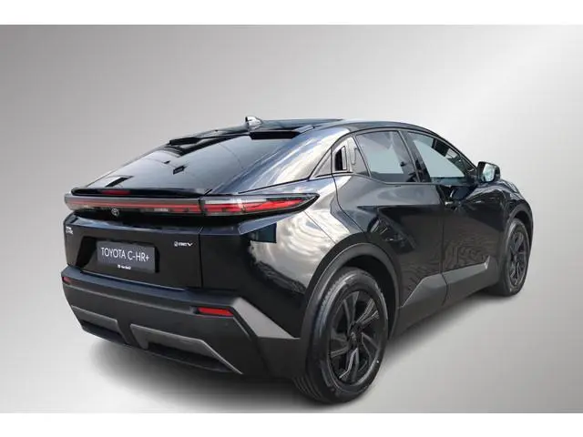 Toyota C-HR+ First Edition 77 kWh, Inruilpremie €3.000,- BSM, Apple Carplay/Android Auto, Stoel & St...
