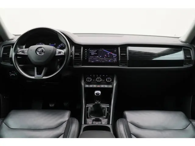 ŠKODA Kodiaq 1.4 TSI Style Business Leer, 360° Camera, Apple Carplay, Cruise, Winterpakket, Trekhaak...