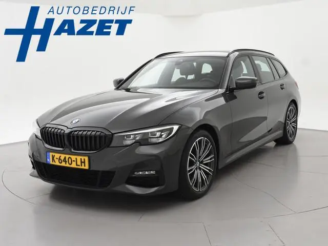 BMW 3-serie Touring 318i AUT. M-SPORT DRAVITGRAU + SPORTSTOELEN | CAMERA | MEMORY | HIFI | SFEERVERL...