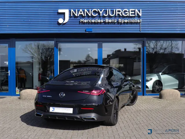 Mercedes-Benz CLE Coupé 300 e AMG Line Matrix LED | Fabrieksgarantie |