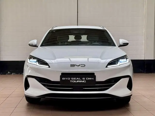 BYD SEAL