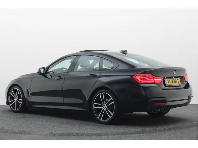BMW 4-serie Gran Coupé 420i High Executive Leer, Panoramadak, Cruise, Verwarmd Stuurwiel, Bluetooth,...