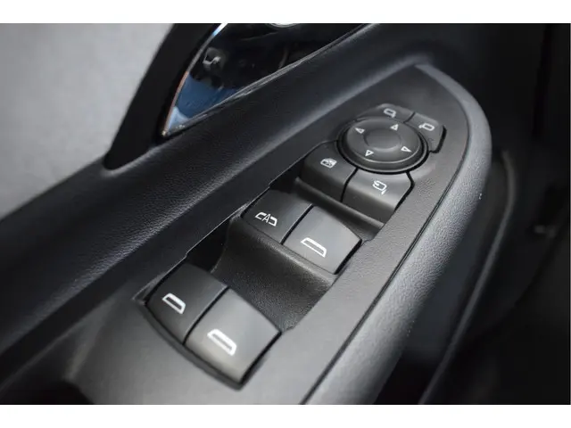 Opel Ampera-E