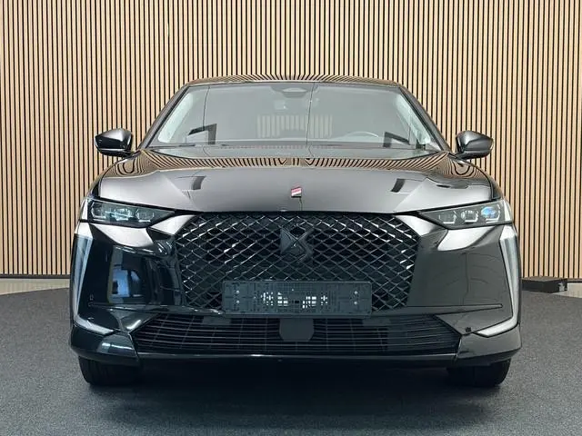 DS DS 4