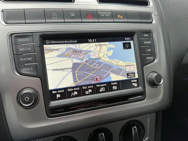 Volkswagen Polo 1.0 BlueMotion Connected Series ✅ Navigatie ✅ App Connect ✅ Cruisecontrol ✅